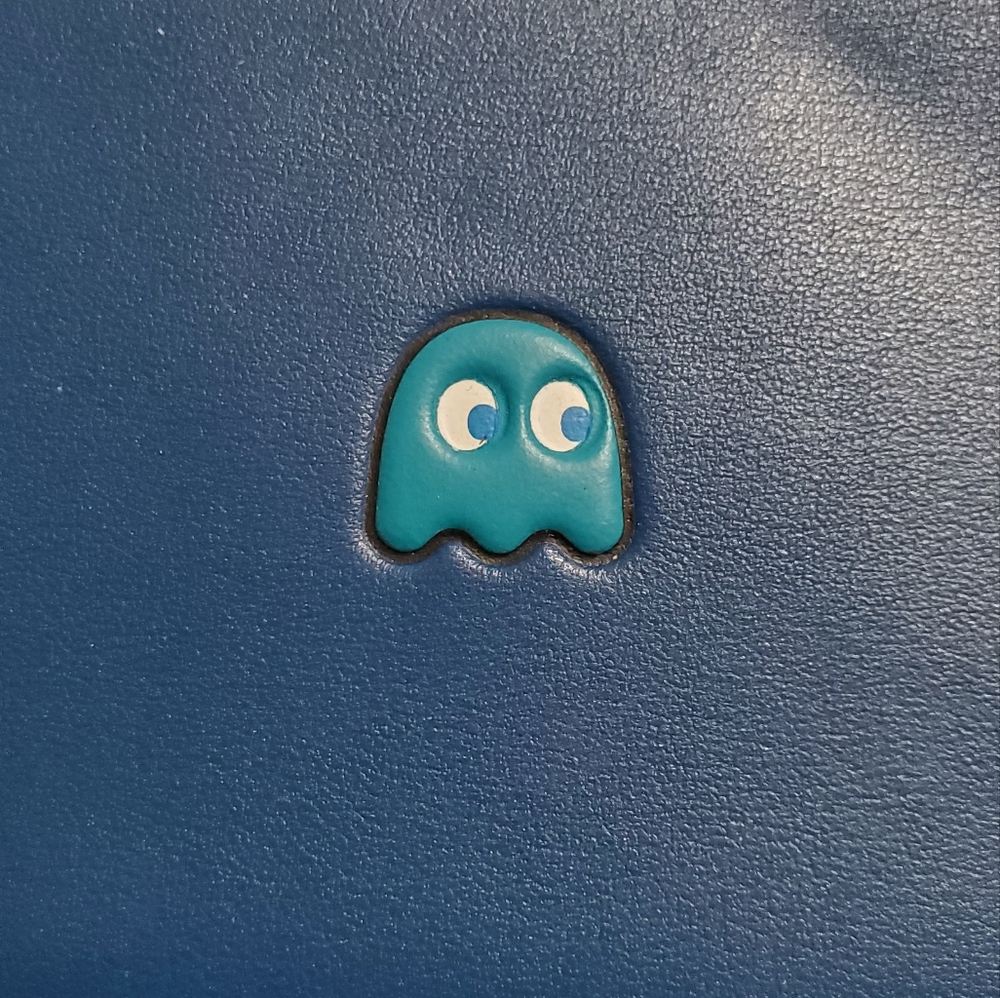 Blue PacMan Wallet - Picture 2 of 10